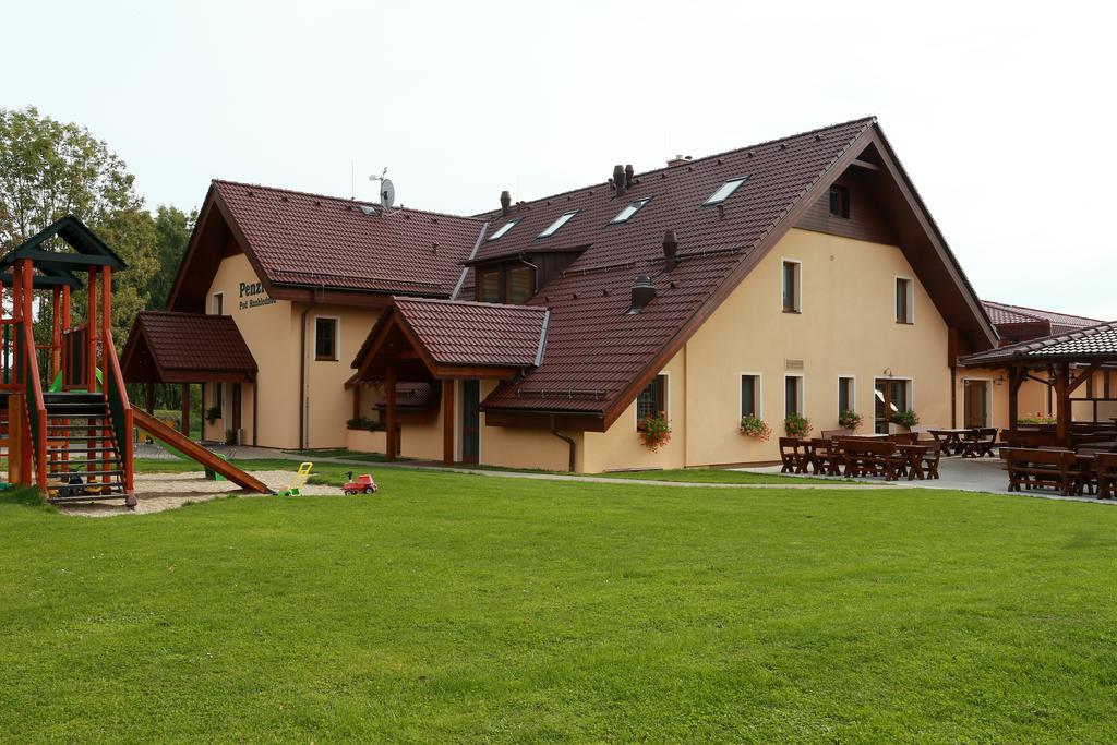 Wellness Penzion Pod Rozhlednou Kostelec nad Orlicí Exteriör bild